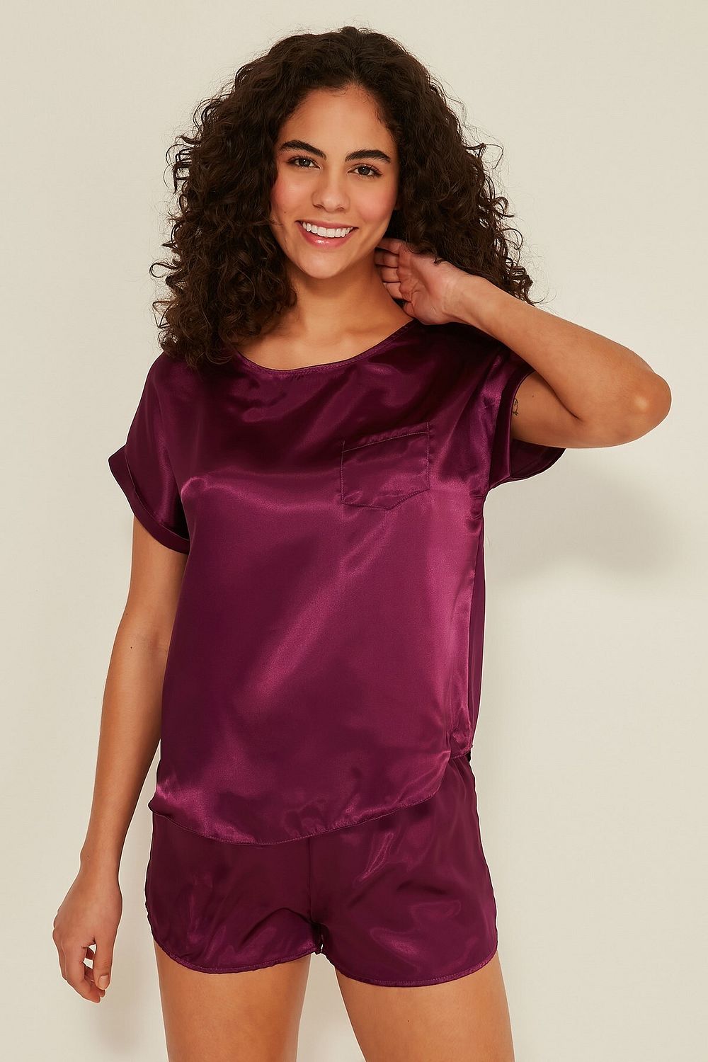 C City 080 Damen T Shirt Shorts Set aus Satin in Marineblau Trendyol