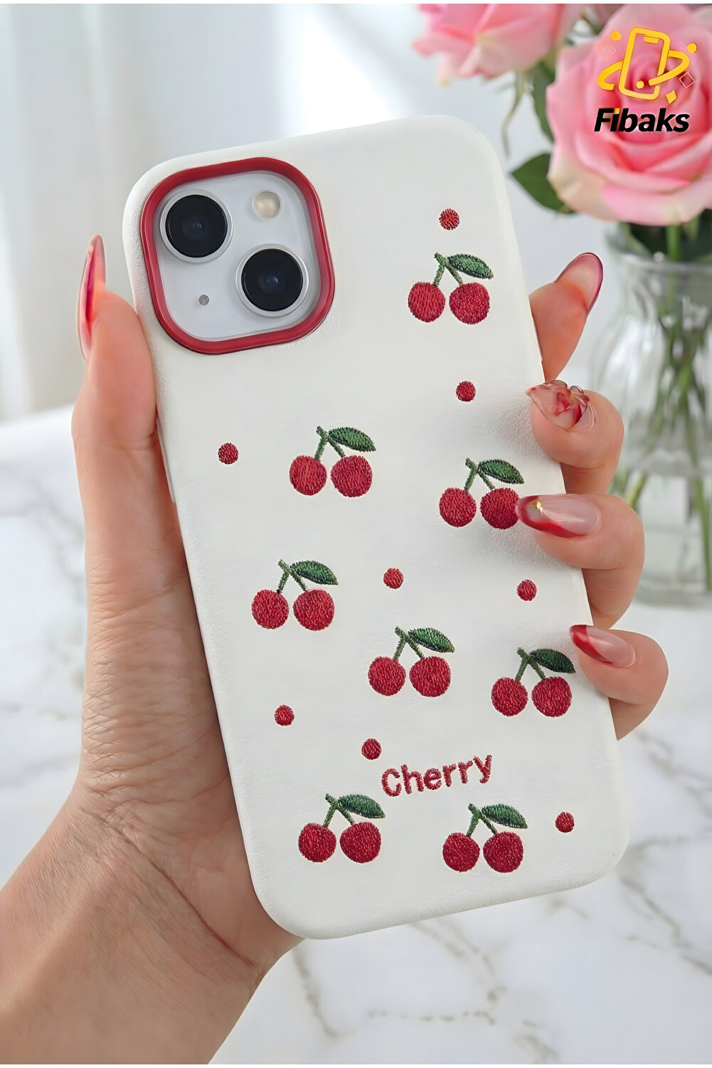 حافظة آيفون 13/14/15 من السيليكون مع نمط الفراشة ث...