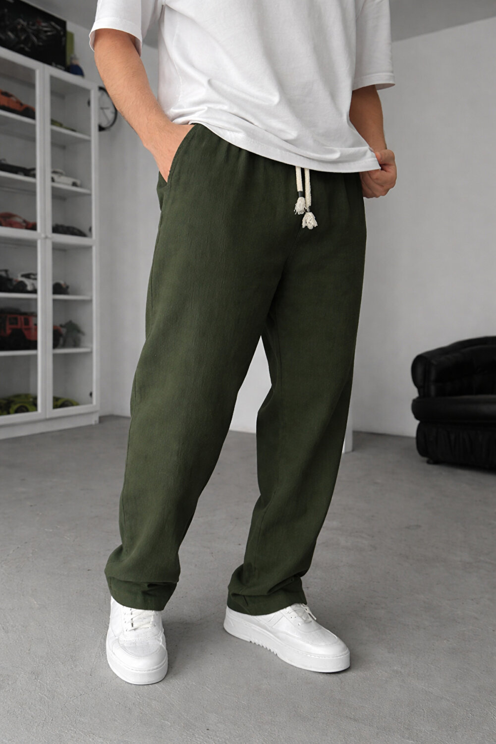 INFLUYENTE بنطلون رجالي أسود فضفاض من مزيج الكتان...