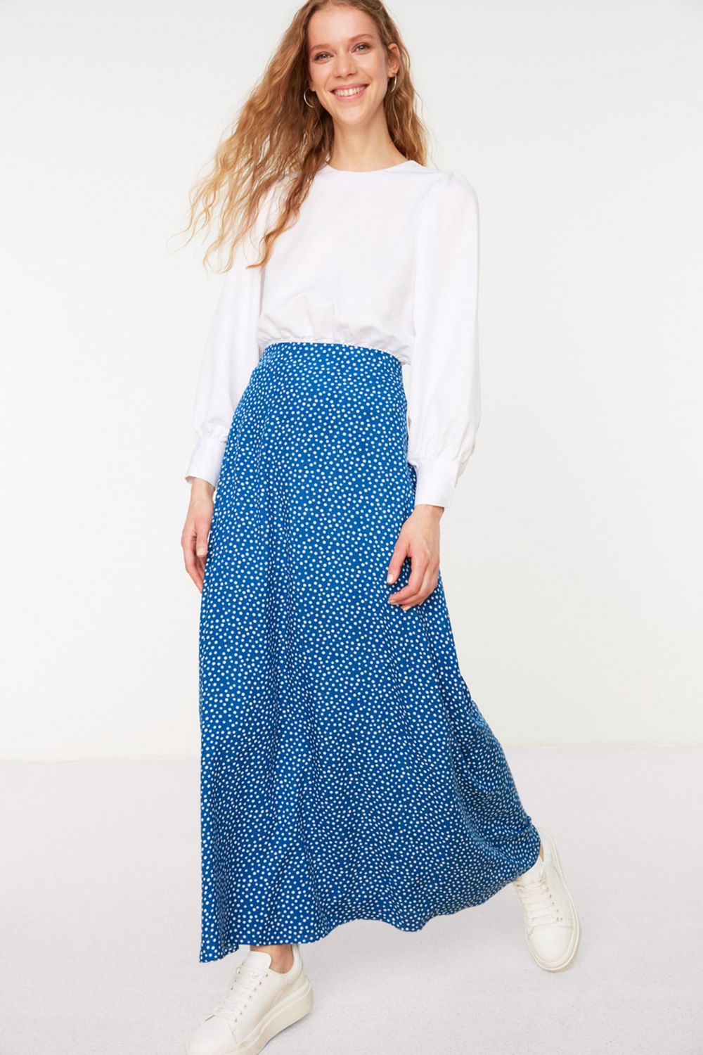 Dark blue skirt online