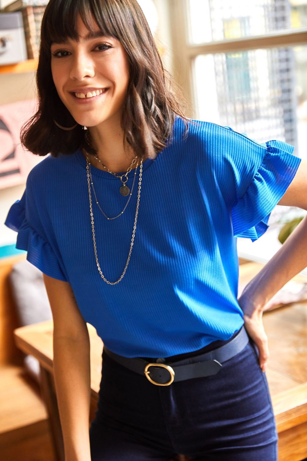Olalook Blaues Saks-T-Shirt mit Rüschenärmeln für Damen TSH-19000417 -  Trendyol