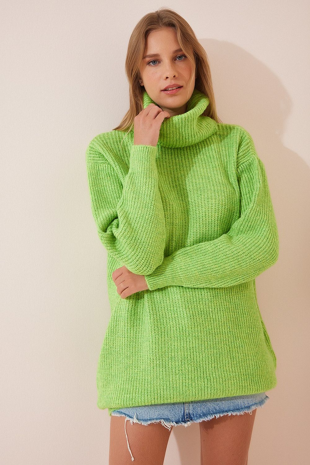 Womens lime outlet green turtleneck