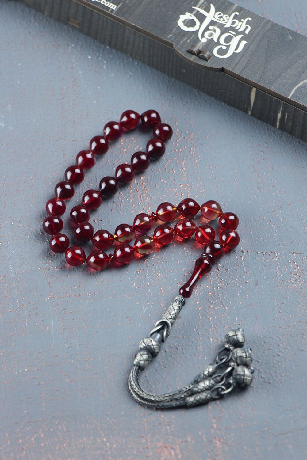 Tesbih Otağı خرز صلاة من العنبر الناري مزين بشراشي...