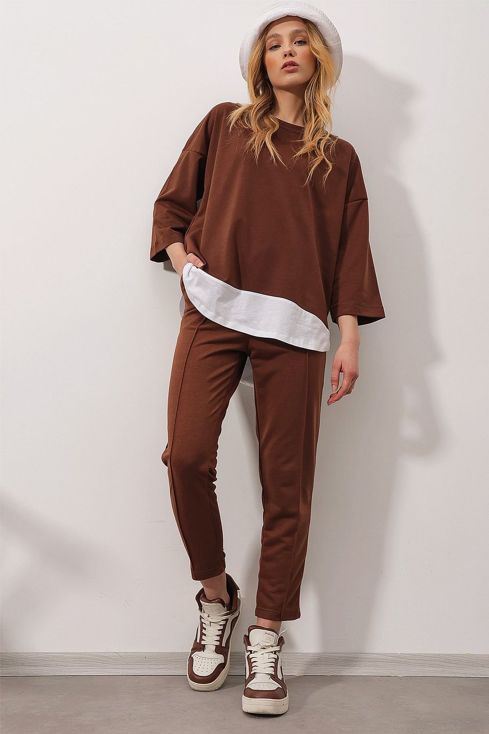 Twin set jogging suit sale