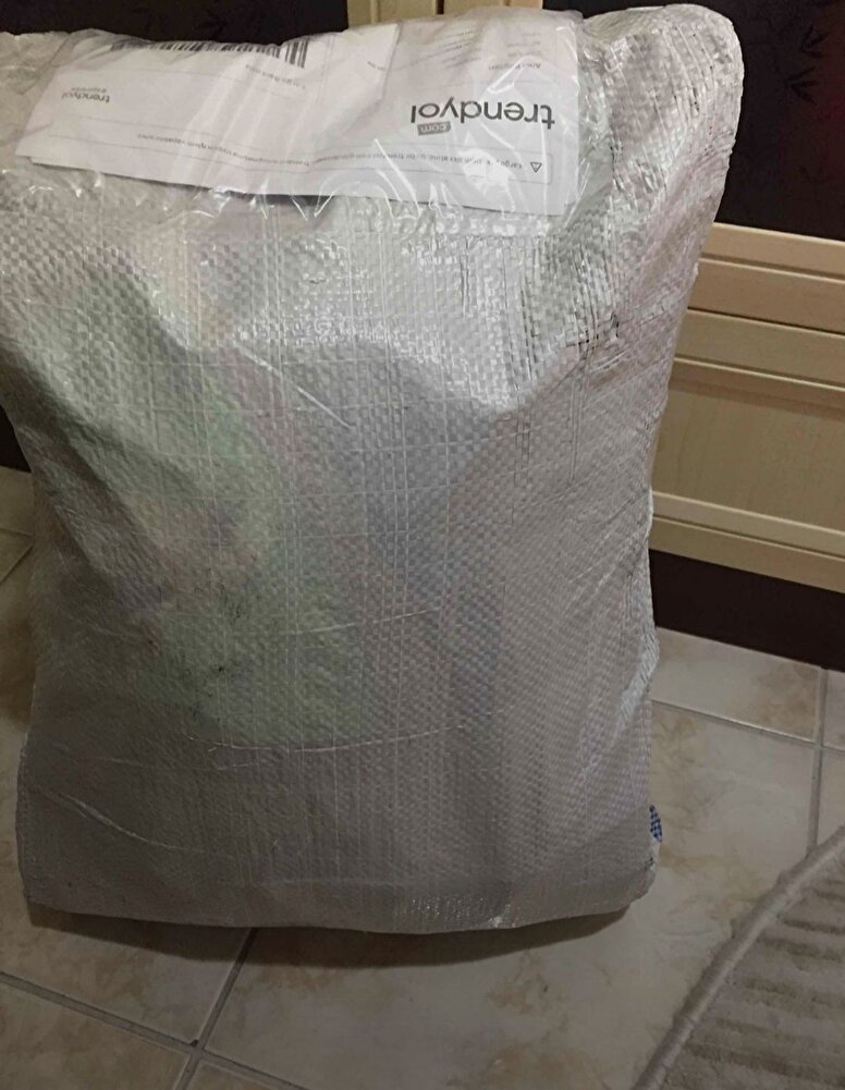 Kızım Güneş severek yediği mamamızı teslim aldık Ve çok Mutlu oldu Güzel Kızım