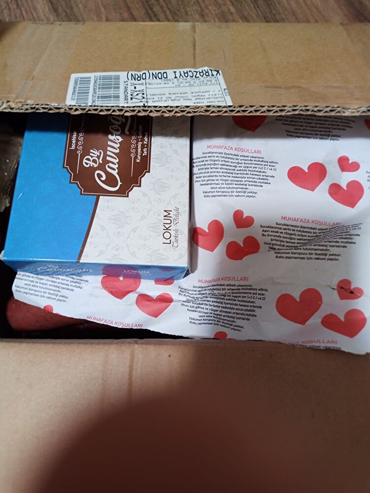ürünlerim geldi ayrıca lokumlar için ayrı bir teşekkür ederim paketleme mükemmel emeklerinize sağlık ayda 2 veya 3 defa 5 şer kilo alıyorum gerçekten mukkemel 5 yıldız deil 10 yıldız hakediyor