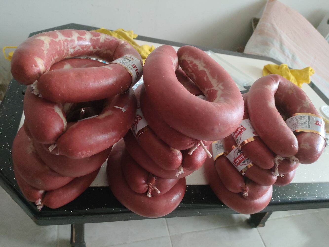 sucuklar güzel lezzetli ve içindeki lokum ikramı için tesekkür rderiz hayırlı çalışmalar