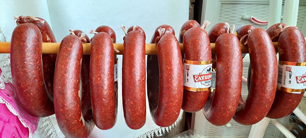 parasına göre iyi, fermente sucuk performansı bekleyenler almasın.