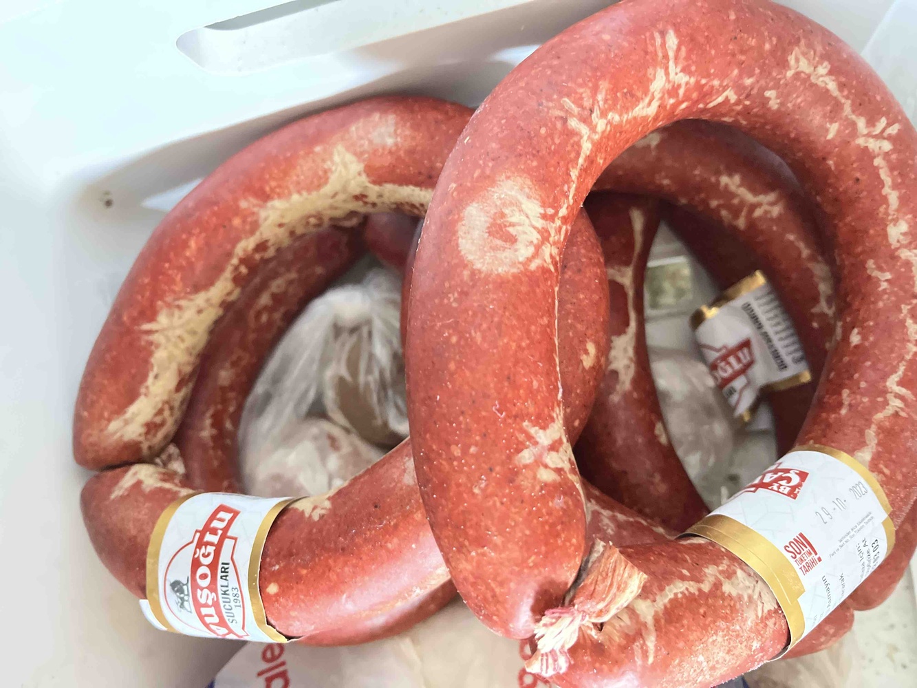 Tadı güzel beğendik fiyatına göre baya iyi buzluğa attık çıkar çıkar ye