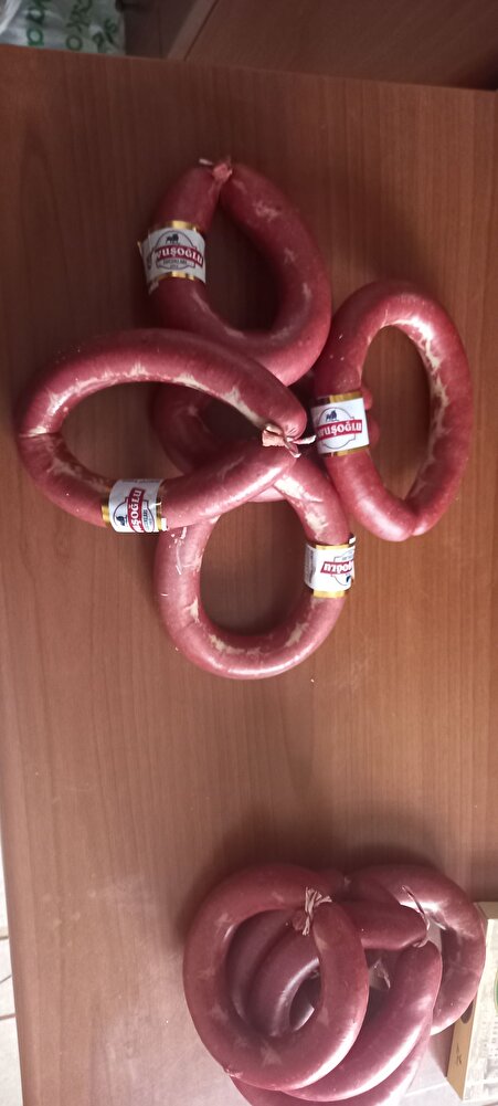 Ürün kaliteli ve tadı güzel fiyat olarak ta iyi ayrıca beraberinde gönderdiğiniz hediye lokum içinde teşekkür ederiz