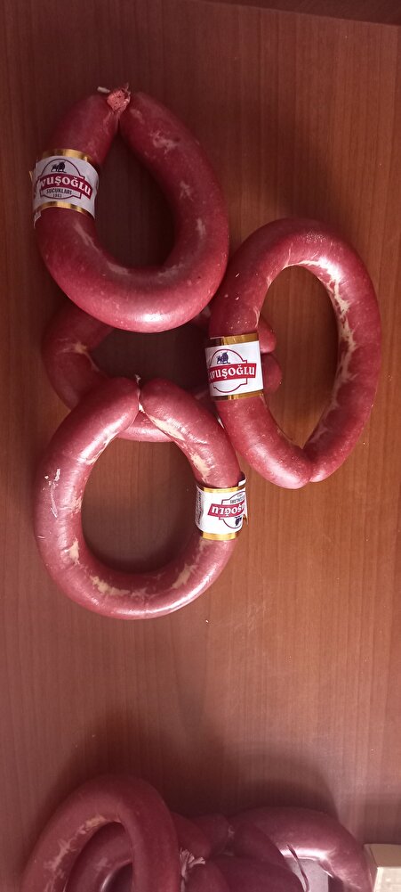 Ürün kaliteli ve tadı güzel fiyat olarak ta iyi ayrıca beraberinde gönderdiğiniz hediye lokum içinde teşekkür ederiz