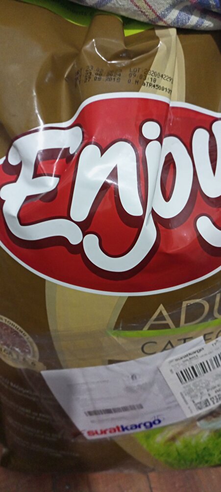 çok hızlı geldi.Kedimizin en sevdiği mama.Tesekkurler.