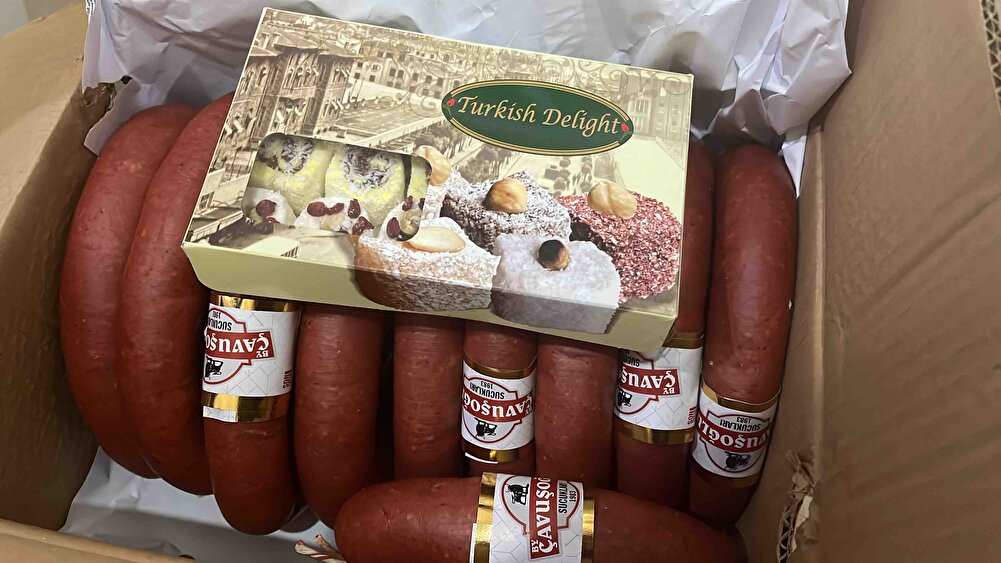 Ürün çabuk geldi bu ikinci alışım kargoda kısmını düşünmeyin çabuk geliyor havalandırıp buzluğa attım. Ayrıca gelen hediye içinde çok teşekkür ediyorum