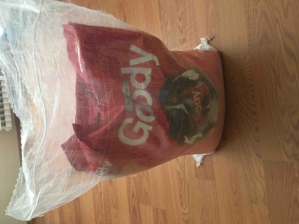 Ürünü tarihi güncel olarak teslim aldım,gerek paketin kargolaması ve gönderim hızı için teşekkür ederim,ürünü daha öncede almıştım aynı markanın yeşil paketlisini şimdide bu paketten aldım can dostum severek yemişti umarım bunuda beğenir.