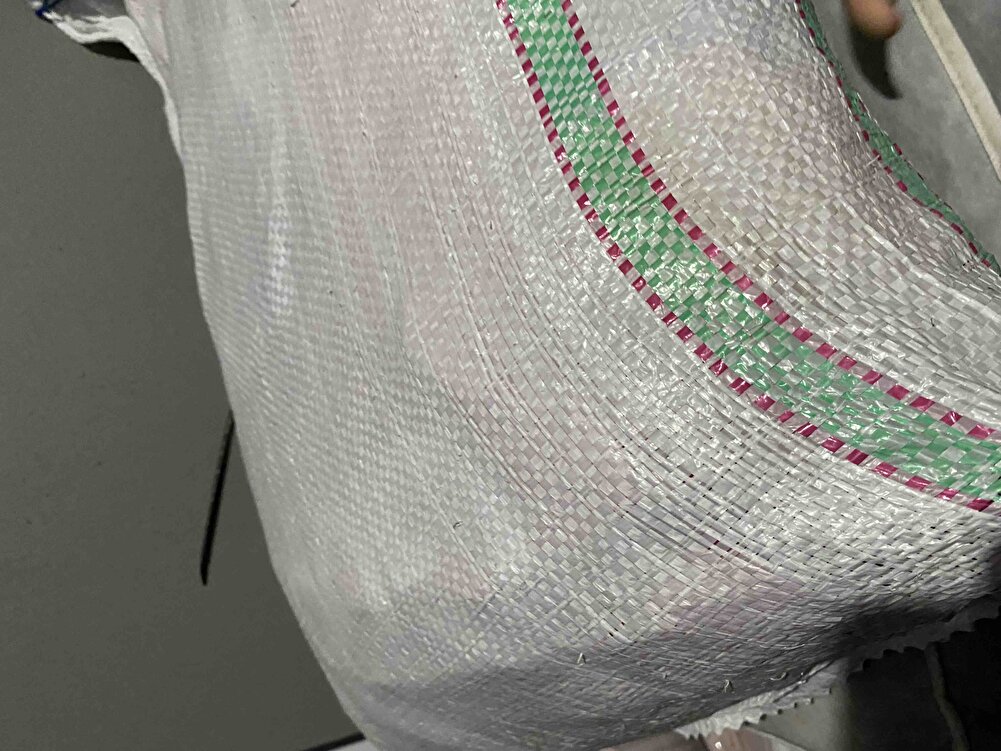 Hızlı elime ulaştı teşekkür ederim bunun için güzel paketlenmiş çuvalla geliyor tsrihi yeni ama kargoya geç verildi bence