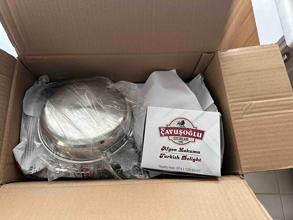 Güzel ürünler her zaman hediyesi ile geliyor çok teşekkür ederiz kalite konusunda bozulma olmadığı sürece her zaman alışverişte adresimiz 👍