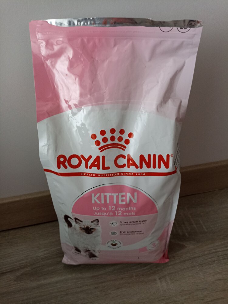 istediğim ürün geldi sağlam ve kargo hızlıydı ürünü ben açtım kullandım fotodan yanlış anlaşılmasın