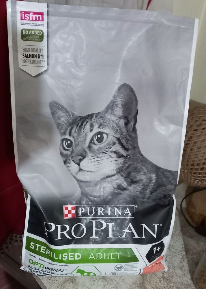 Kendimizin yıllardır severek yediği, kalitesine güvendiğimiztek mama. Özenli paketleme, hızlı ve sorunsuz teslimat için teşekkürler. 👍