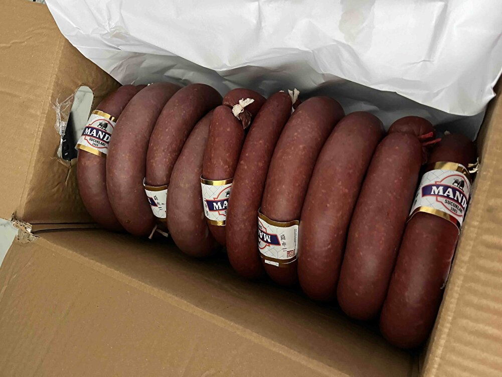 daha önce 5 kilo almıştım şimdi tekrardan aldımgayet güzel tadı severek yiyoruz ayrıca hediyeler içinde teşekkürler