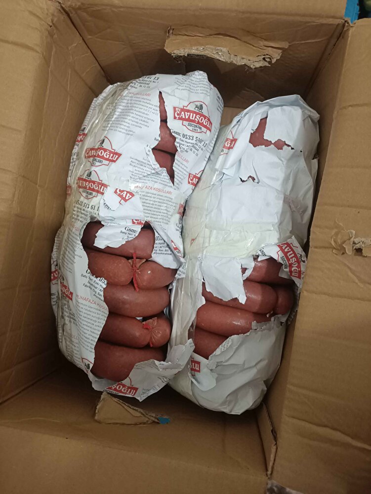 hediyeler için teşekkürler oruçlu olduğumuz için tabii şimdi tadına bakamıyoruz birkaç gün kurusun ondan sonra tadına bakar yorum yaparız