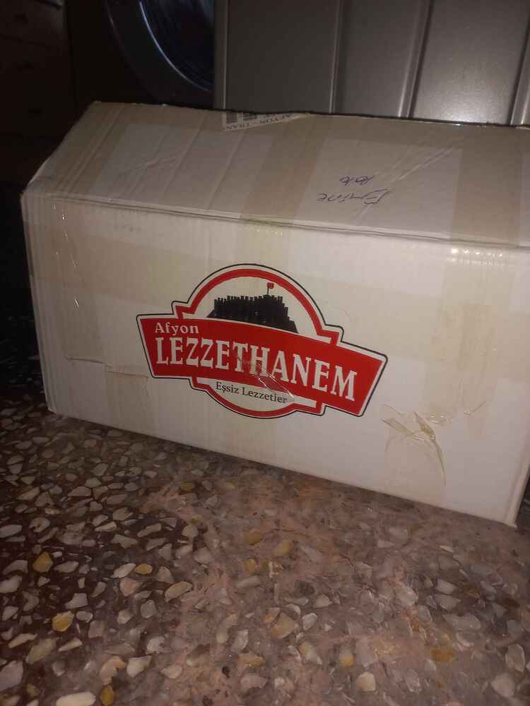 güzel sucuk ama sanki önceki aldığım daha kalitelidir biraz kalitesini düşürmüşler eski lezzeti yok