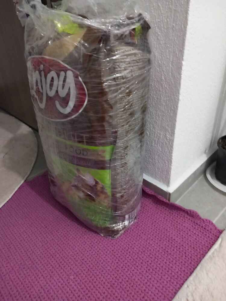 Gerek paketleme gerekse kargo çok iyiydi sokaktaki canlara aldım severek yiyorlar teşekkürler