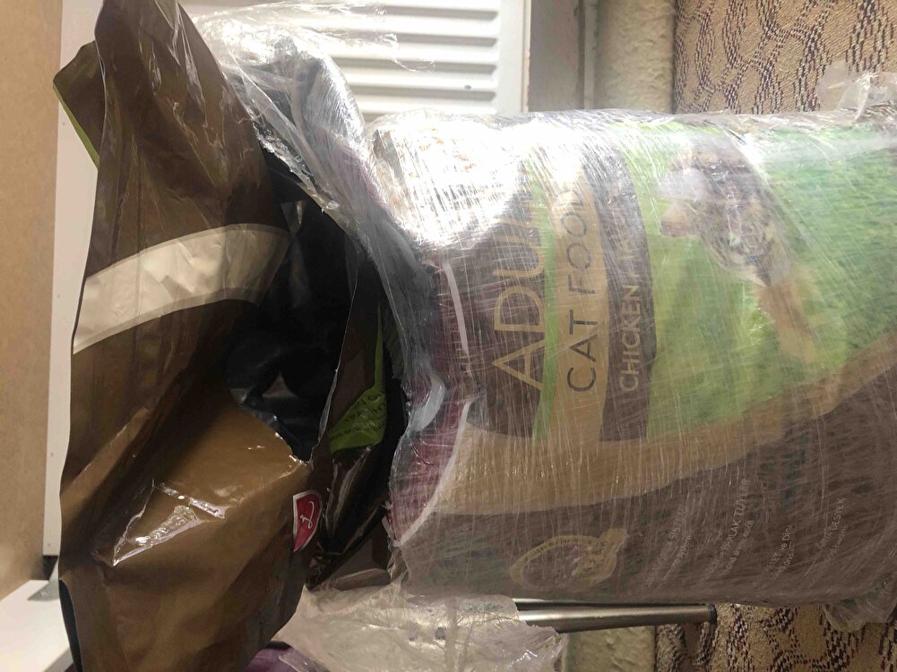 Sokak kedileri için alıyorum her mamayı yemiyorlar ama bunu çok sevdiler