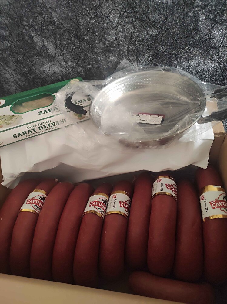 kargomu aldım hediyeler için ayriyeten çok teşekkür ederim 😊🙏