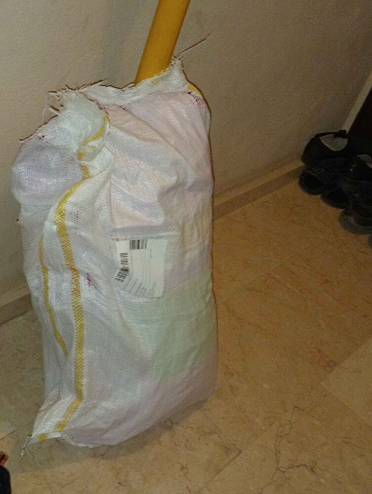 fiyatı uygun köpeklerimiz severek yiyor