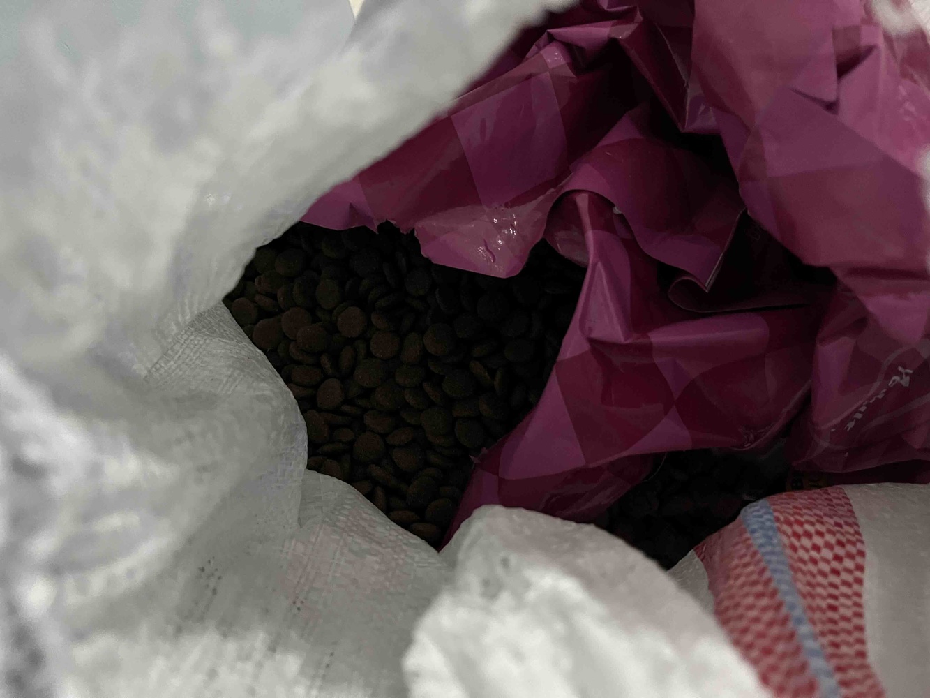 Teslimat hızlı , paketleme çok kötü