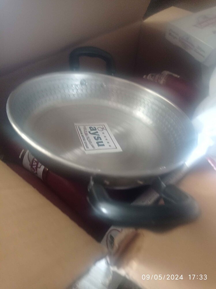 satıcıya hediye için teşekkür ederim. tadı fena değil bu fiyata