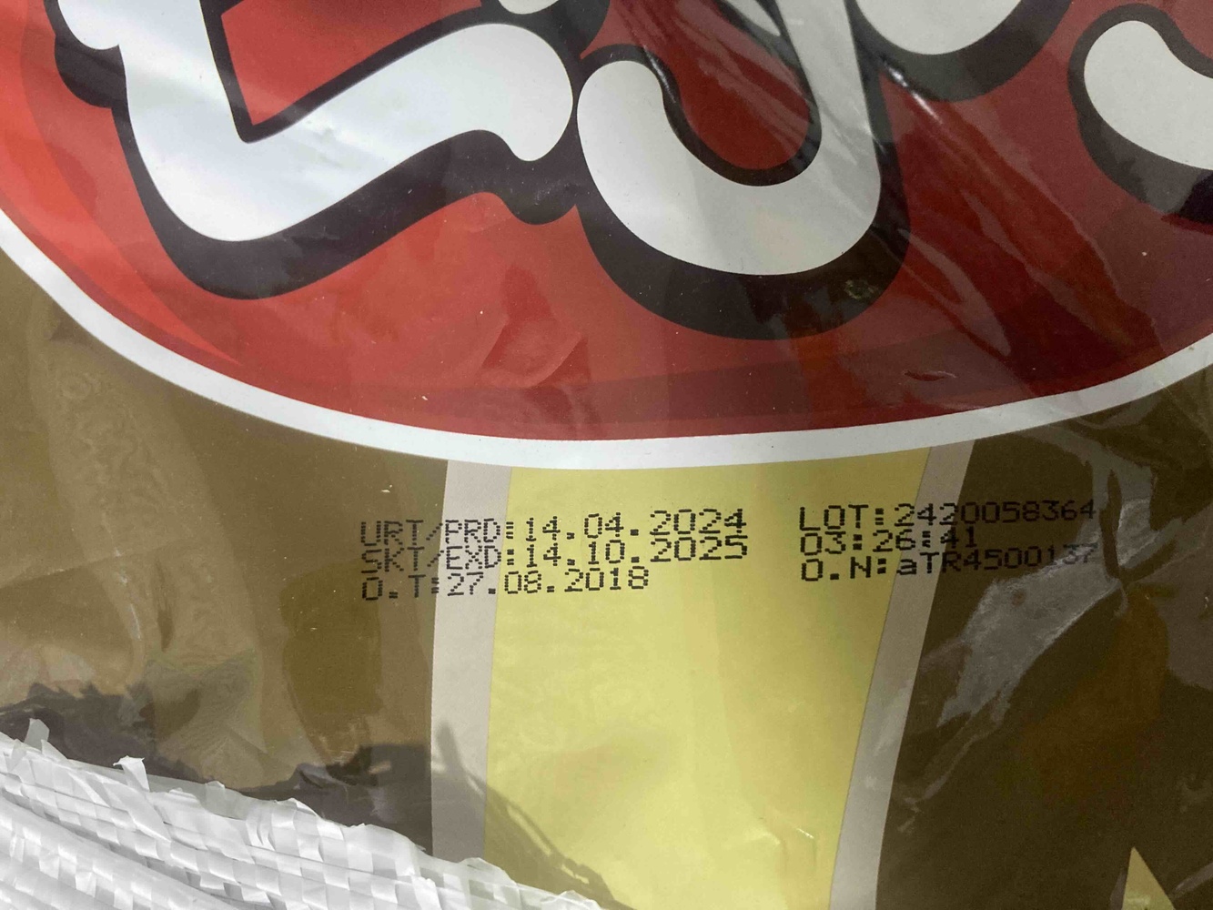 Siparişim hasarsız olarak belirtilen sürede teslim edildi. Bu markayı tercih etmemin sebebi arkadaşımın uzun yıllar bu markayı kullanmasıydı. Sokaktaki minik arkadaşlarım için aldım. Ben memnun kaldım alacak olanlara tavsiye ederim. satıcıya ve kargo firmasına teşekkür eder iyi çalışmalar dilerim