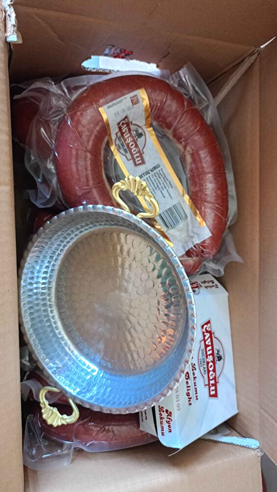 Ürünü yorumlara bakarak sipariş verdim, hediyeler için firmaya ve çalışan kardeşlerime  teşekkür ederim, hızlı kargo içinde kargo şirketi çalışanlarına teşekkür ederim, inşallah bundan sonra devamlı buradan alacağım tadıda çok güzel beğendik güvenle alabilirsiniz saygılarımla