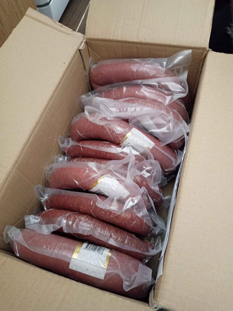 tek tek vakumlu  bı şekilde kutuda sorunsuz geldi.ayrica hediye lokum ve tava için teşekkürler