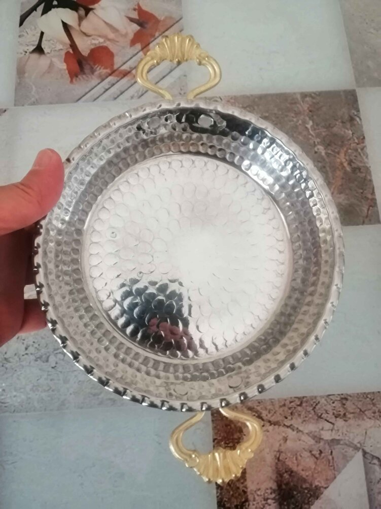 Güzel beğendik, öyle aşırı yağlı olup da erime de olmadı. Ufak bir tava ve lokum da hediye koymuşlar, daha ne olsun