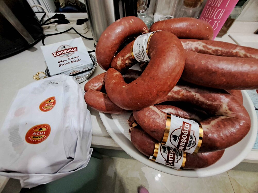 mukemmel tadi cok  begendik 2.yi siparis ederim  Hediyeler icin tesekkurler