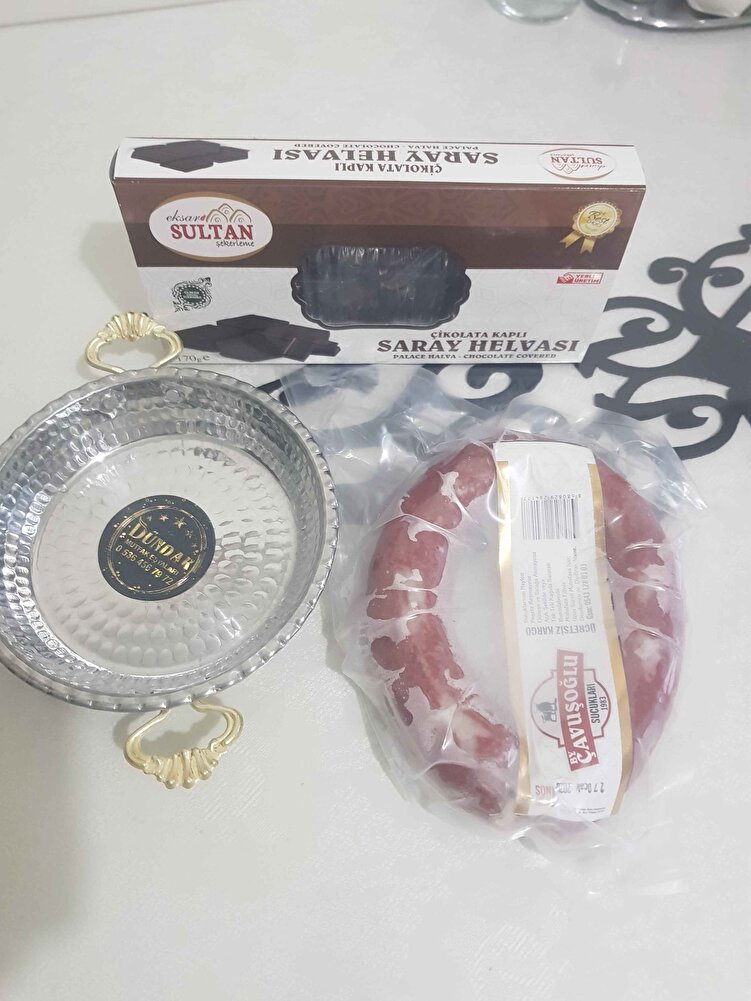 Daha öncede aynı firmadan 5kg.almıştım.Çok beğenmiştik.Bu sefer 10kg sipariş ettik.Gerçekten lezzetli tavsiyemizdir.Hediyeleriniz için ayrıca tesekkürederiz.