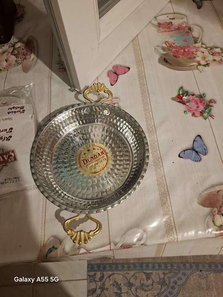 çok teşekkür ediyorum işinize duyduğunuz saygıdan dolayı ayrıca yanında hediye gönderme zarafetinde bulunmanız gerçekten takdire şayan özellikle acılı talep etmenizi öneririm firmaya kolaylıklar diliyorum sipariş verecek olanlarada şimdiden afiyet olsun