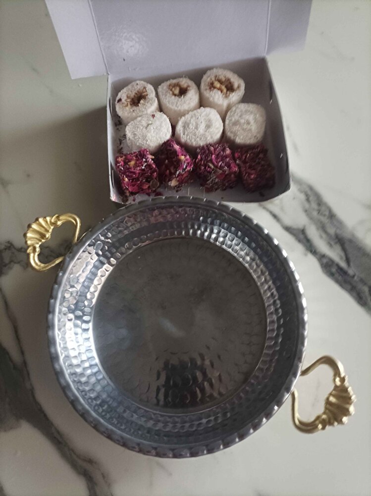 lezzetli güzel. 10 kangal sucuk uzun bir süre gider.  hediyeniz için teşekkür ederim