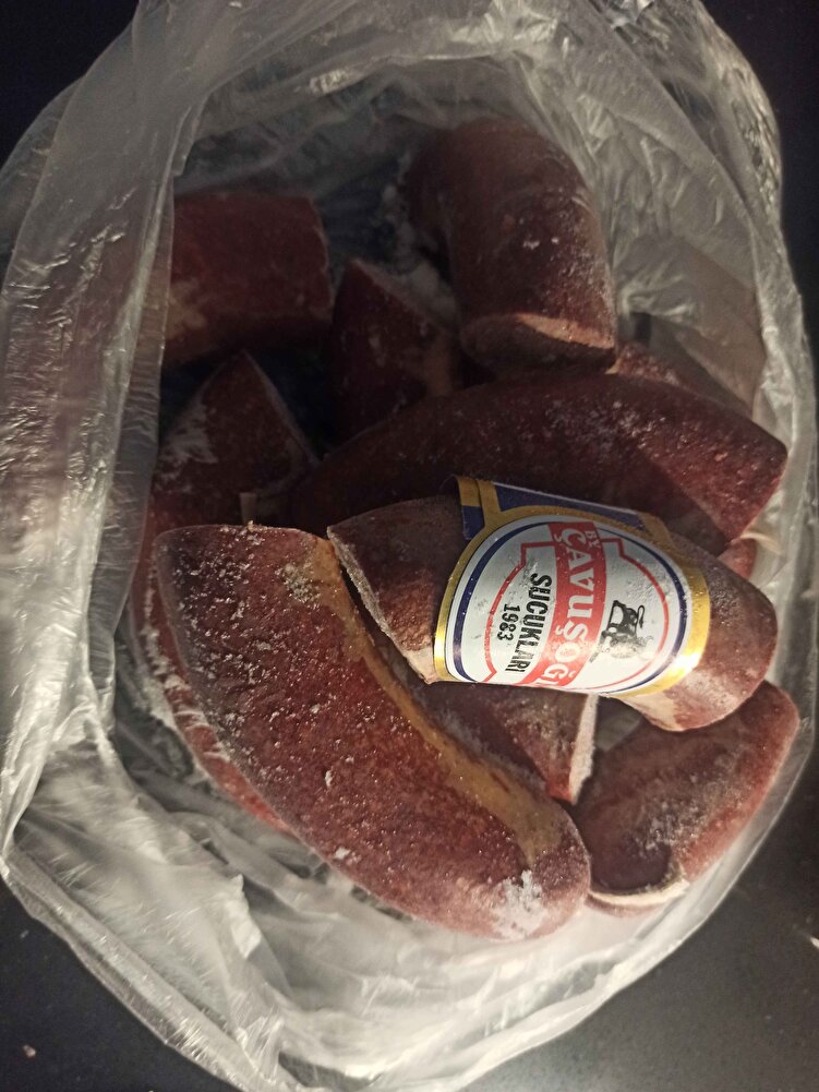 ürün gayet güzel ben derin donduruya koydum hediyeler için teşekkür ederim