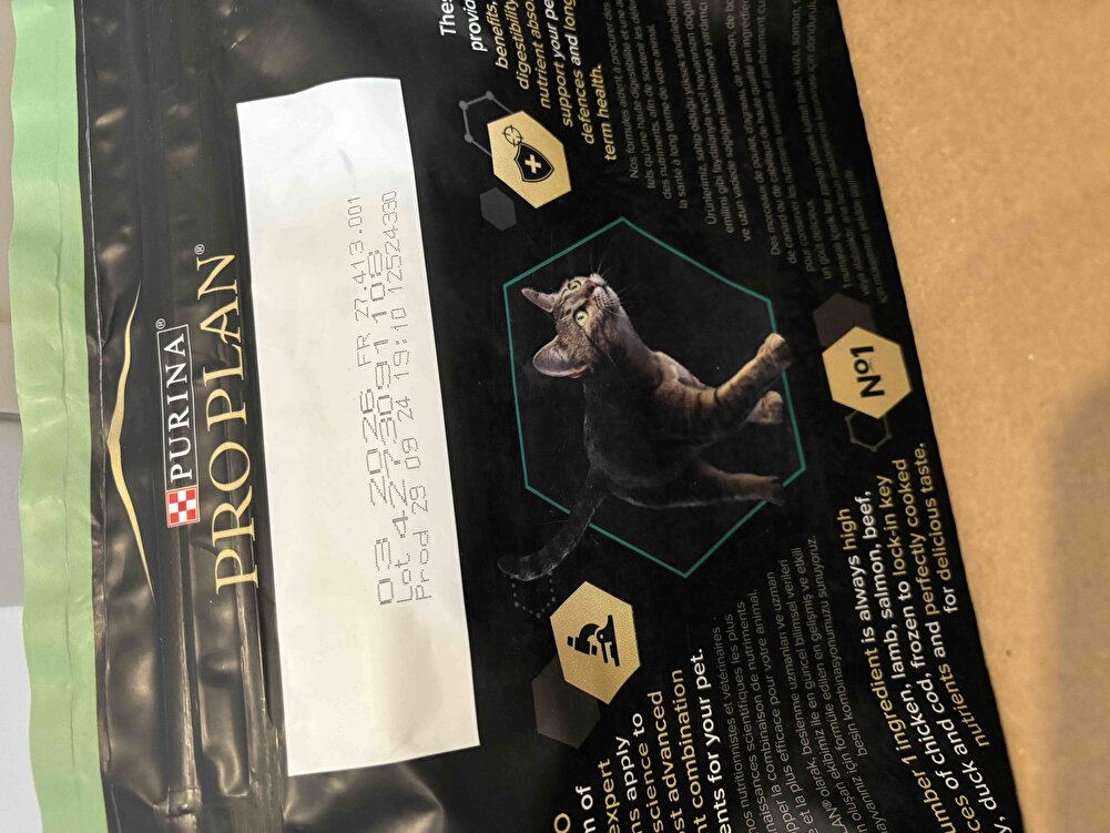 Daha önceden kullandığım bir üründü, memnunuz. Birkaç güne ürün teslim edildi, hızlıydı. Paketlemesi çok iyiydi, koli içerisine koyulduğu için ürün sağlam ulaştı. Güzel paketleme ve gönderdiği hediyeler için satıcıya teşekkür ederim.