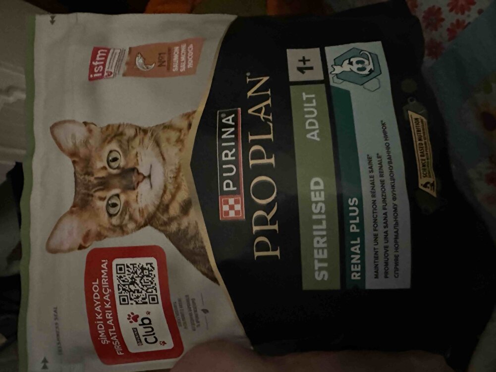 Harika satıcııı 400 gr proplan hediye mamayla geldi teşekkürler 🌸