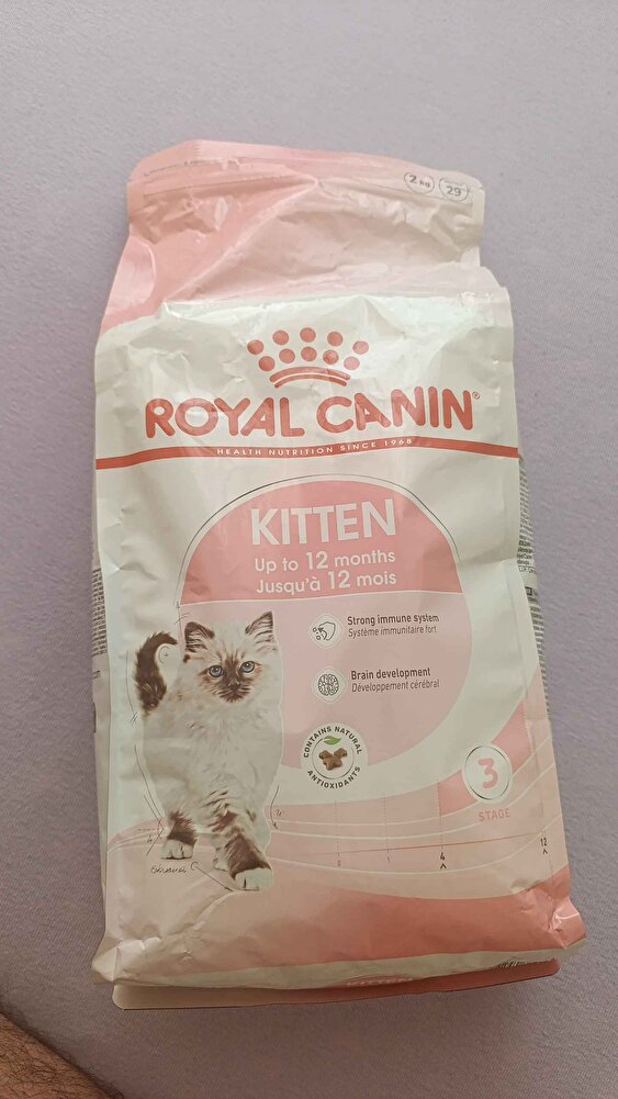 gayet iyi paketlenmiş kaliteli geldi orjinal ürün kontrol ettirdim