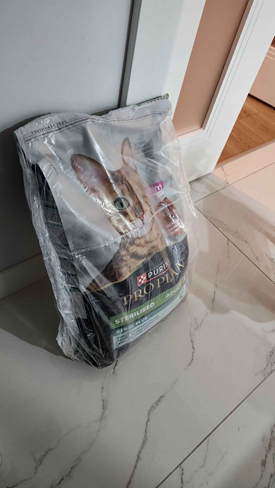 Yine aynı firmadan aynı ürünü aldım. Güvenilir bir satıcı ve harika bir ürün. Son kullanma tarihi de oldukça makul. Çok teşekkür ederim bu konudaki hassasiyetiniz için.