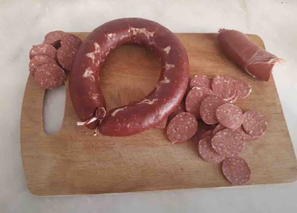 Güzel lezzetli sucuk💫