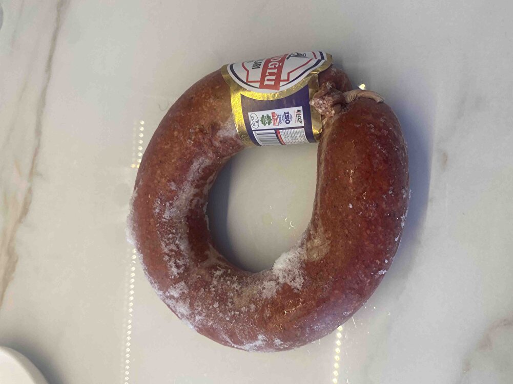 Paketleme çok güzel geldi çok güzel sucuklar tavsiye ederim harika gerçekten