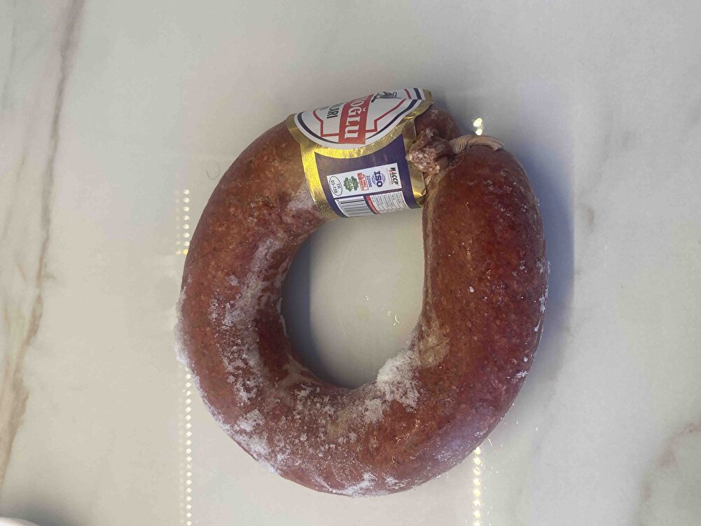 Paketleme çok güzel geldi çok güzel sucuklar tavsiye ederim harika gerçekten