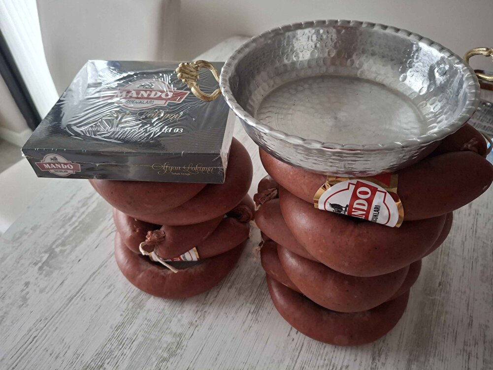 merhaba kargom geldi şu an daha tatmadım ama paketlemesi güzel özenliydi hediyeler için de çok teşekkür ederim tadınca tekrar yorum yapacağım inşallah