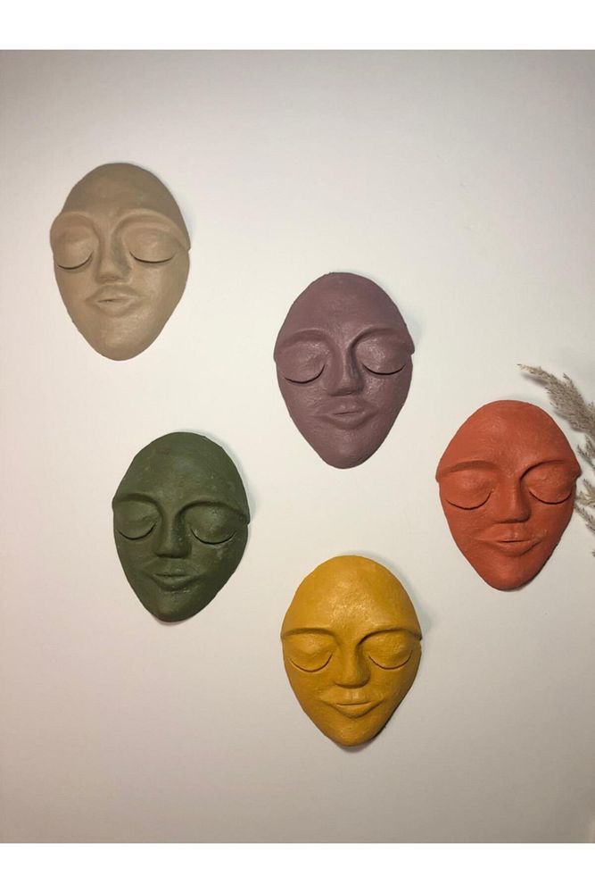 El Yapımı Duvar Maskları 5'li Set, Canlı Renklerle Boyalı Sakin Yüz Maskeleri, Duvar Dekor Objesi