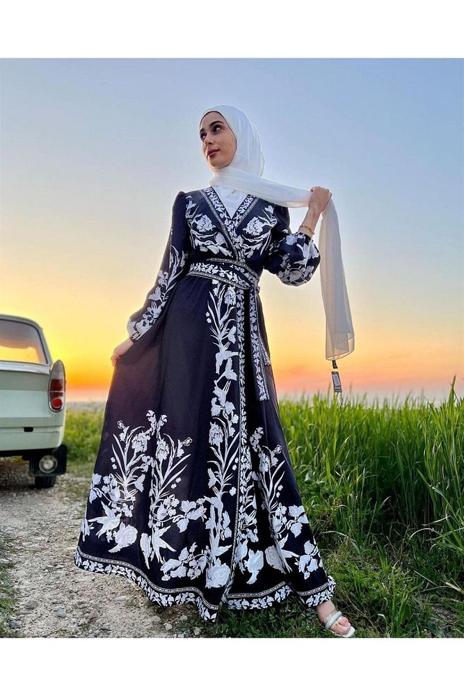 Etnik Desenli Siyah Elbise